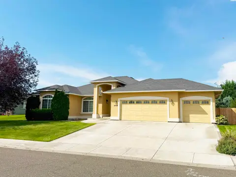 Photo of 4808 Mariola Lane