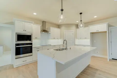 Photo of 1072 N Grant Place