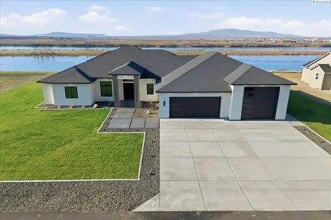 Photo of 129 Riviera