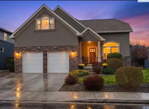 Photo of 369 Temple Meadow Lane