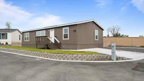 Photo of 3517 Road 84, 106C