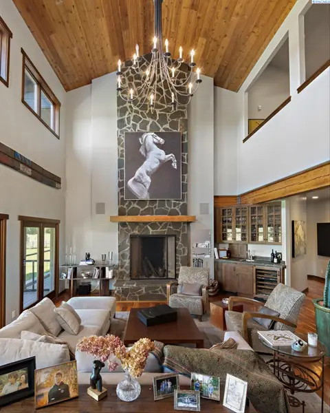 Photo of 90705 Yakima River Drive