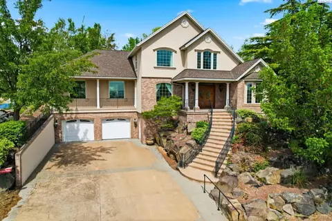 Photo of 1310 COUNTRY VIEW CT