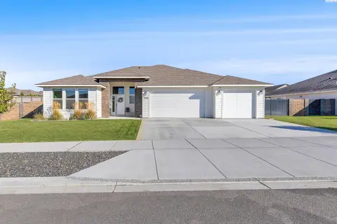 Photo of 3956 Corvina