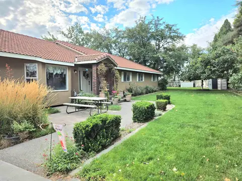 Photo of 1450 Adair Dr