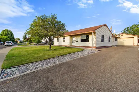 Photo of 610 Birch Ave