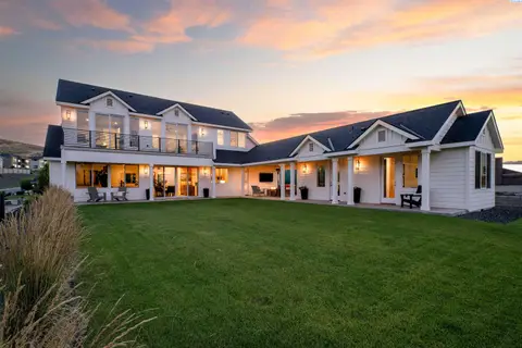 Photo of 1232 Meadow Hills Drive