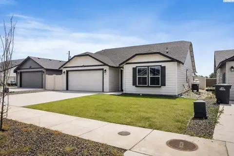 Photo of 1125 W Sequoia Road