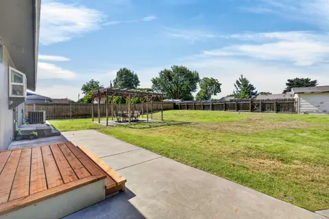 Photo of 3613 W Havstad