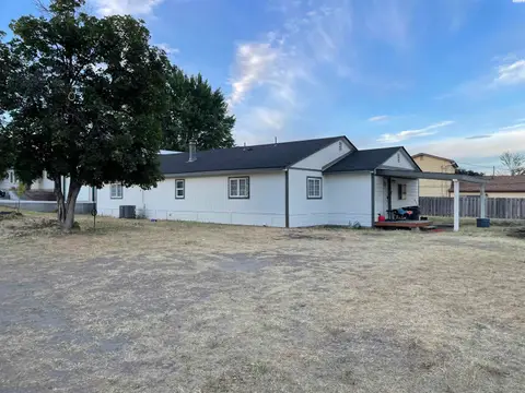 Photo of 6106 Desert View