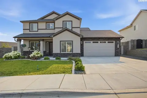 Photo of 537 Lazio Way