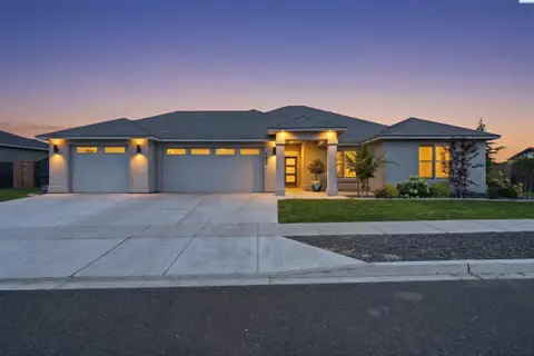 Photo of 4453 Lolo Way