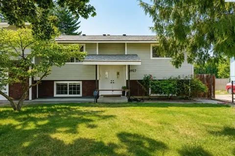 Photo of 1927 Pike Avenue