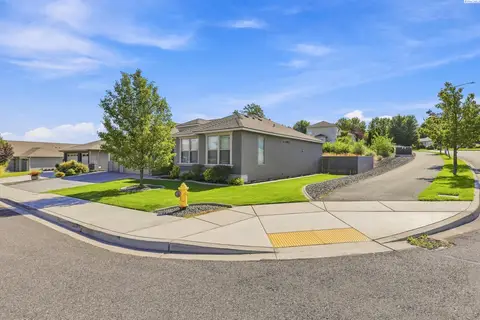 Photo of 2640 Grayhawk Loop