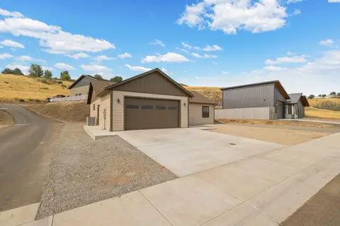 Photo of 1685 Bennett Hill Drive