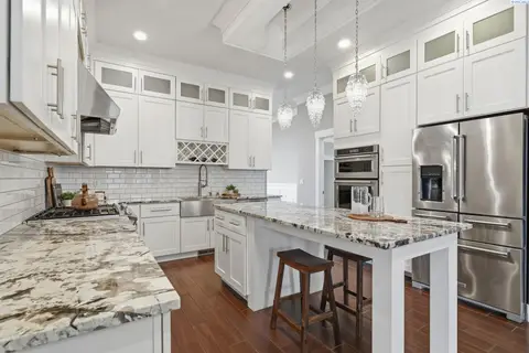 Photo of 2303 W 49TH AVE