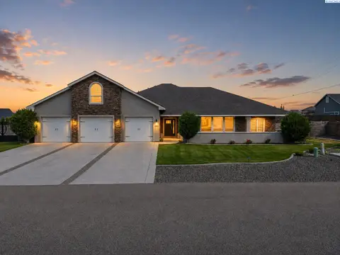 Photo of 6401 Eagle Crest Drive