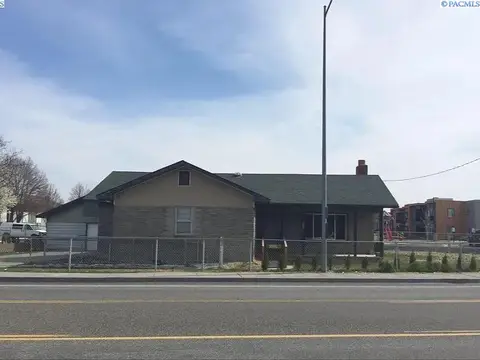 Photo of 408 N Volland