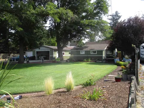 Photo of 1278 Belle Street
