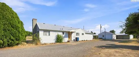 Photo of 225209 E Main St