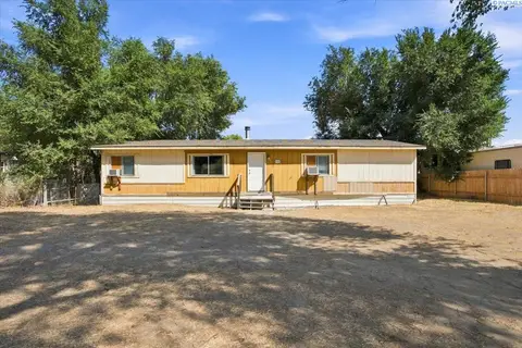 Photo of 1606 N Harrington Rd