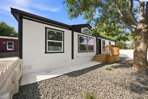 Photo of 2906 W 7th Ave.