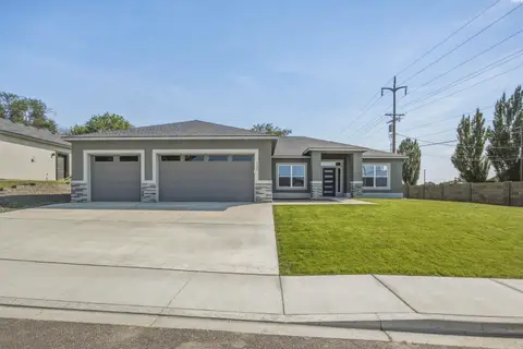 Photo of 3133 Road 71st Place