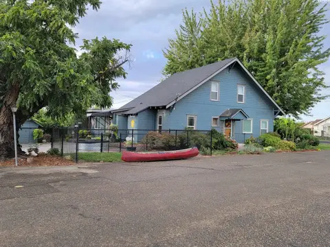Photo of 1971 Grandridge Rd