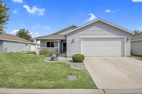 Photo of 1534 Larkspur Dr