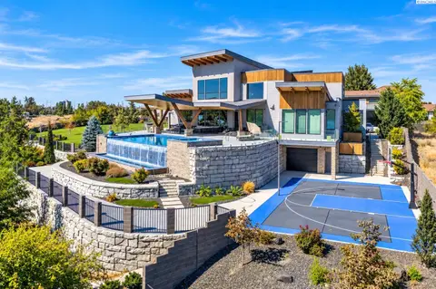 Photo of 4612 Shoreline Ct.