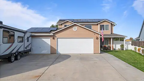 Photo of 5611 McKinley Ct