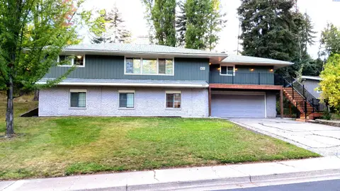 Photo of 925 City View SW St