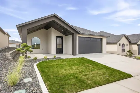 Photo of 2999 Meadowlark Ave