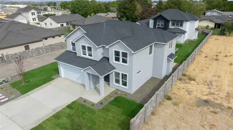 Photo of 1054 N Grant Place