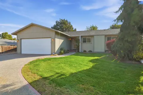 Photo of 306 N Montana Ct