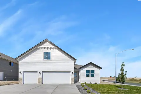 Photo of 704 Honeylicious St