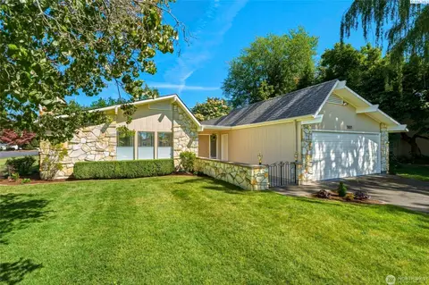 Photo of 1801 Crestline Drive