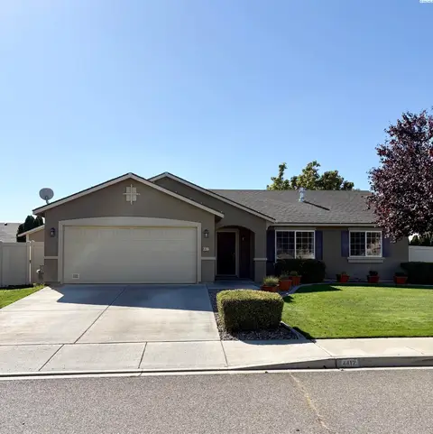 Photo of 4412 Monterey Dr