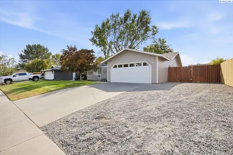 Photo of 8607 W Entiat Ave