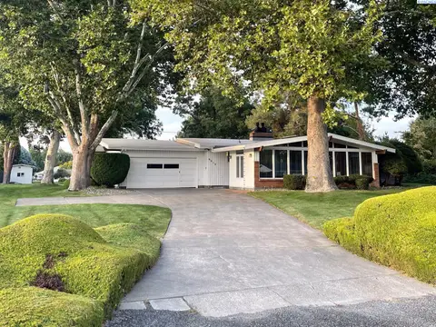 Photo of 9013 Franklin Rd