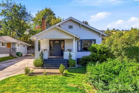 Photo of 804 S Main St