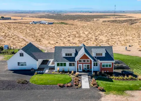 Photo of 842 Stastney Road