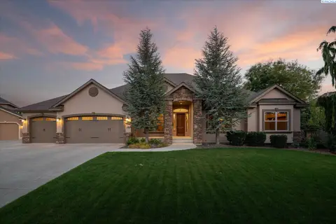 Photo of 457 Royal Ann Ct