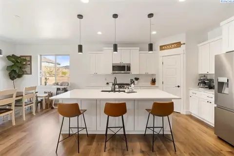 Photo of 4118 Corvina St.