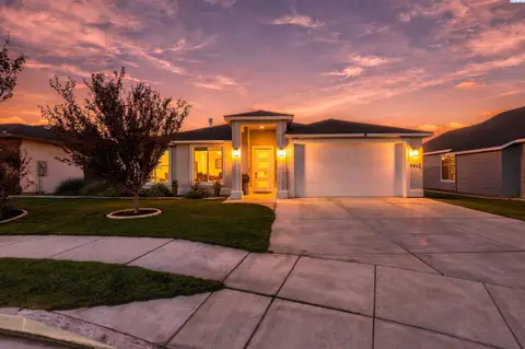 Photo of 4413 Village View Street